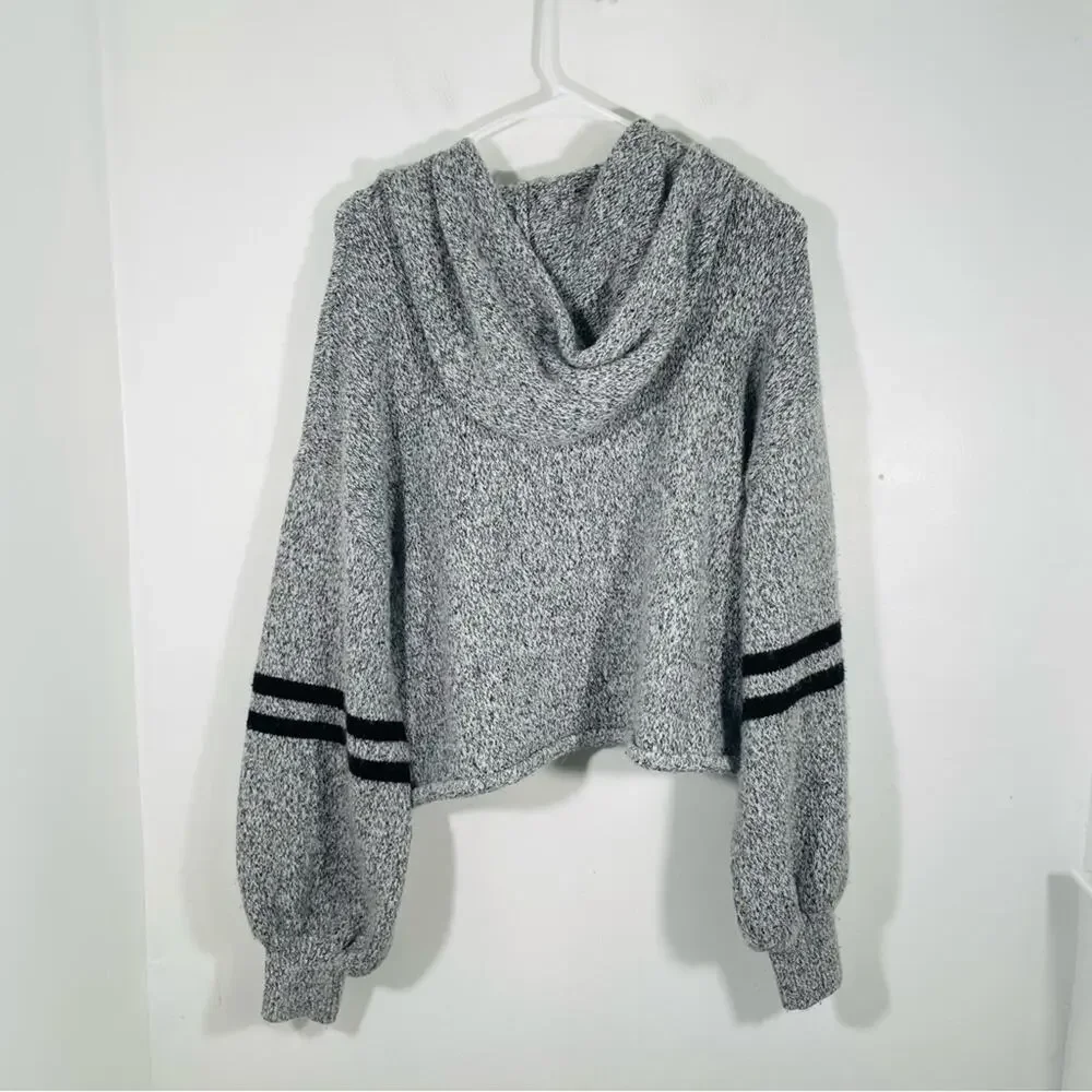 ONZIE Gray Black Varsity Striped Blouson Sleeve Chunky Knit Hoodie Sweater OS